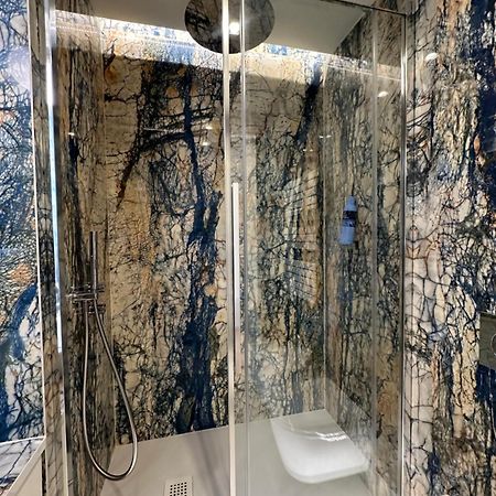 Private Apartment With Wi-Fi Milano City Near Duomo Atena Exteriör bild