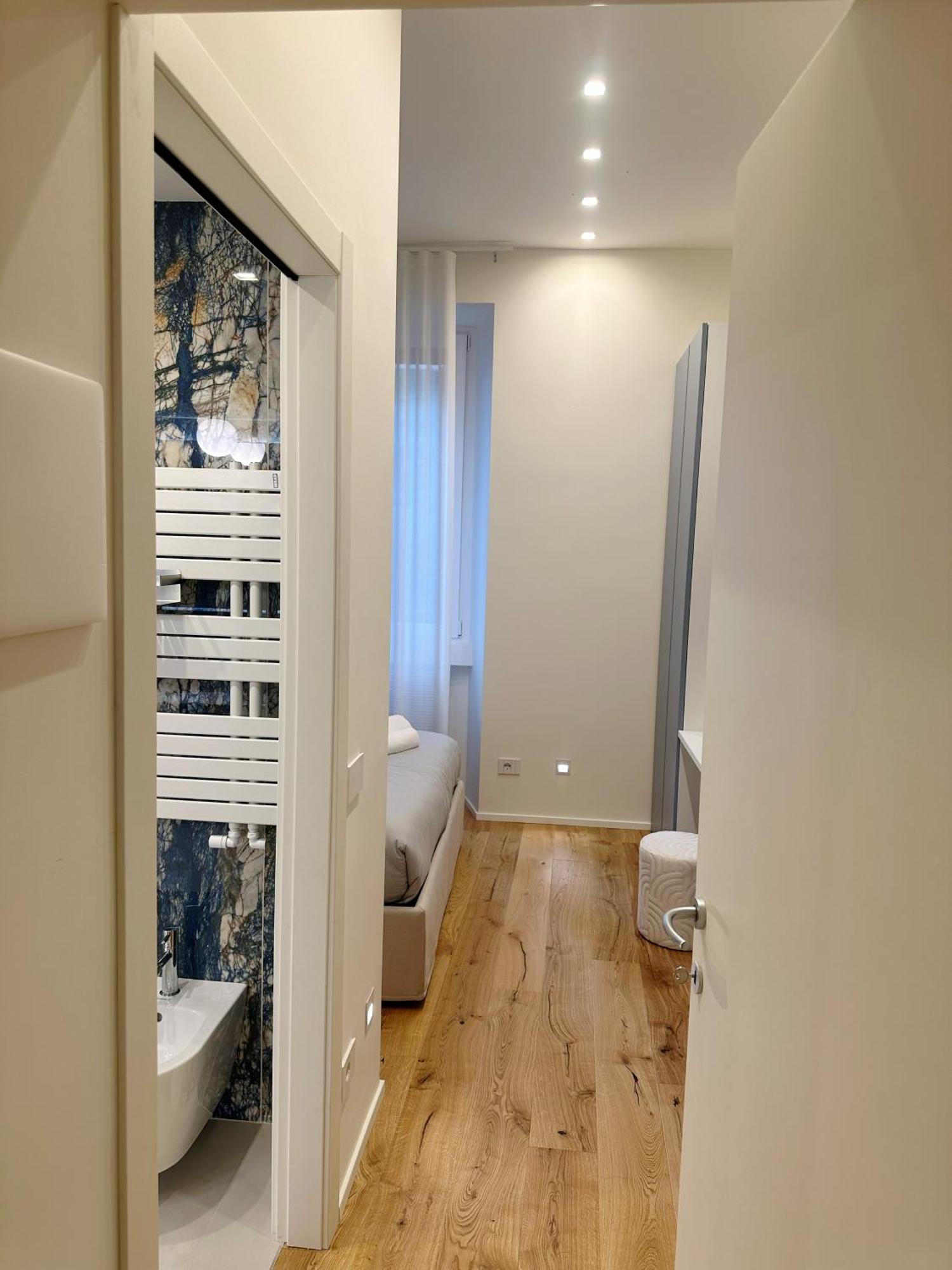 Private Apartment With Wi-Fi Milano City Near Duomo Atena Exteriör bild